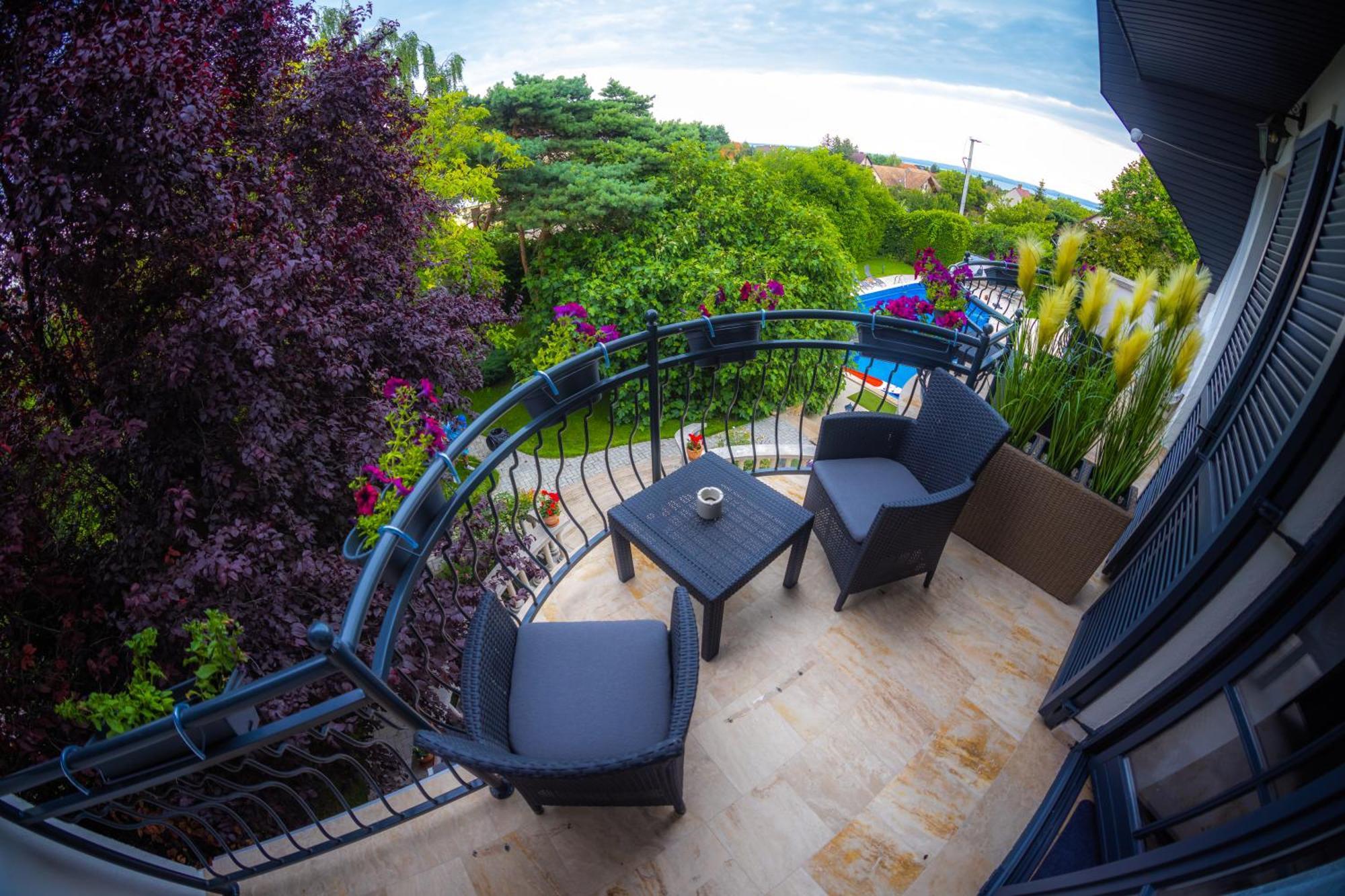 Fuege Villa Luxury & Wellness Balatonfüred Quarto foto